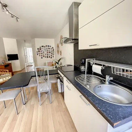 Appartement Avec Wifi En Centre-Ville - 2 Pers. - Fr-1-361-435 *